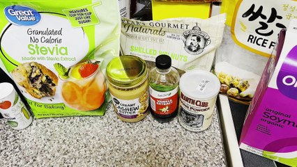 How To Make Vegan Sugar-free Blondies :)