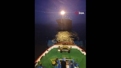 Marmara Denizi'nde arıza yapan LPG tankeri kurtarıldı