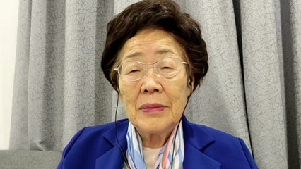 [뉴스큐] '위안부 배상' 패소...결국 눈시울 붉힌 이용수 할머니 / YTN
