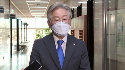 [뉴스큐] 보궐선거 후 대권 국면 본격화...차별화 나선 이재명? / YTN