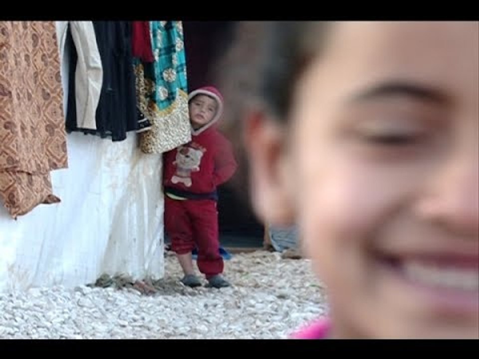 هل يفجر ملف النازحين السوريين طاولة مجلسِ الوزراء في بعبدا؟ - دارين دعبوس