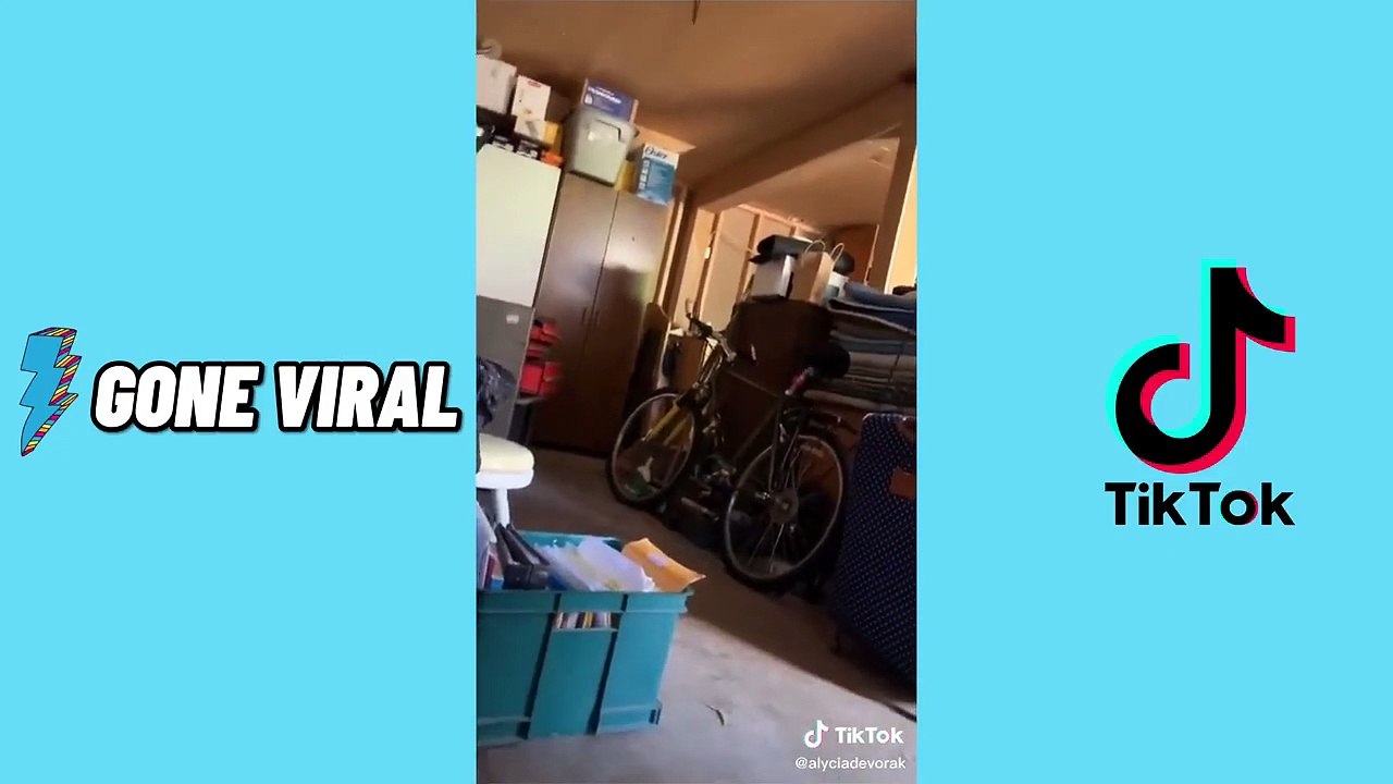 Scare Cam Prank 2021 | Scare Cam Best Reactions | Scare Pranks Funny Meme Compilation Video #3