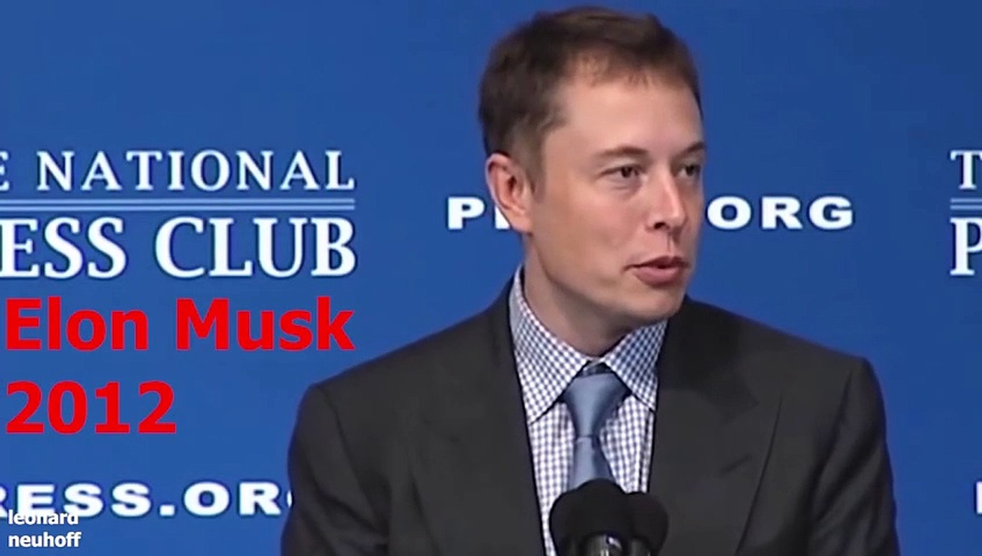Elon Musk kicks Jeff Bezos ass