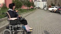 Tekerlekli sandalyeye mahkum anne 1 yıldır kayıp oğlunun yolunu gözlüyor