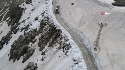 Yaz mevsiminde 5 metre kar