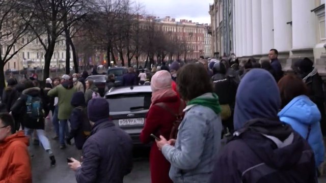توقيف حوالى 1800 شخص خلال التظاهرات المؤيدة للمعارض أليكسي نافالني في روسيا