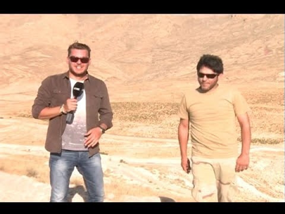 معين شريف يغني: لازم تعرف يا محتل إنت مين ونحن مين - فنِّ الخبر