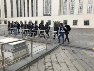 Son dakika haber: ANKARA'DA FETÖ'NÜN 'GAYBUBET' EVLERİNE OPERASYON 11 GÖZALTI