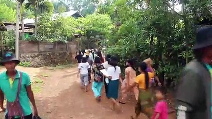 مئات المعارضين يتظاهرون في مدينة داوي جنوب بورما