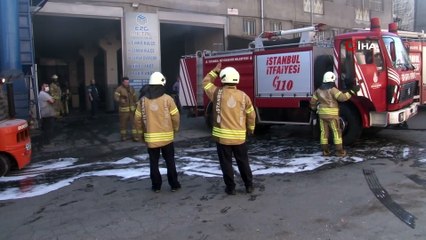 Başakşehir’de zamak imalathanesinde korkutan yangın