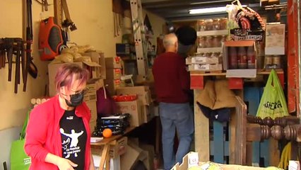 Solidaridad desde un garaje particular