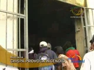 CHISPA PROVOCA INCENDIO - AREQUIPA