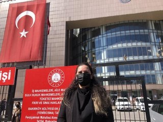 Son Dakika | BAHÇELİEVLER'DE EŞİNİ ÖLDÜREN SANIĞIN CEZASI 24 YILDAN 20 YILA DÜŞTÜ