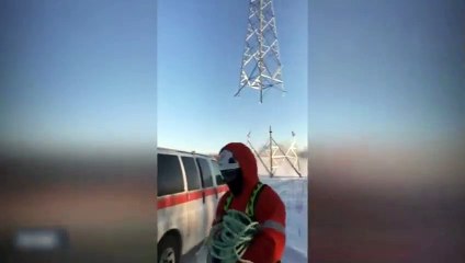 Böyle inşa görülmedi: İki dakikada iki saatlik işi halletti