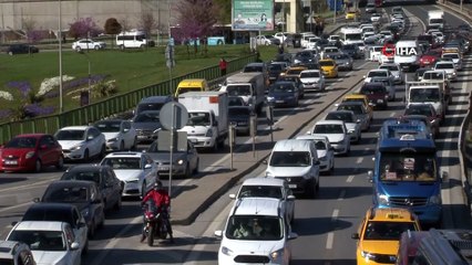 İstanbul’da kısıtlama öncesi trafik yoğunluğu rekor seviyeye ulaştı