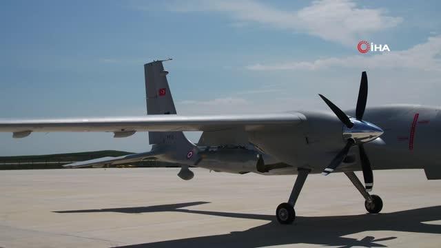 Bayraktar Akıncı TİHA ilk atış testini başarıyla tamamladı