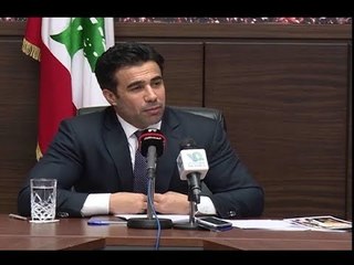 عقاب صقر ينفي ويلعب من موقع الهجوم!