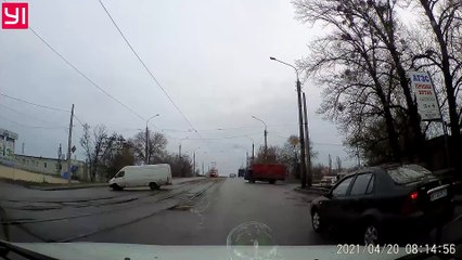 Fast Action Saves Driver from Detached Tram