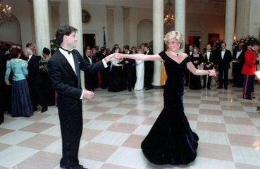 ジョン・トラボルタ、ダイアナ妃とのダンスは「おとぎ話」