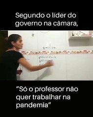 Professores dando aula durante a pandemia