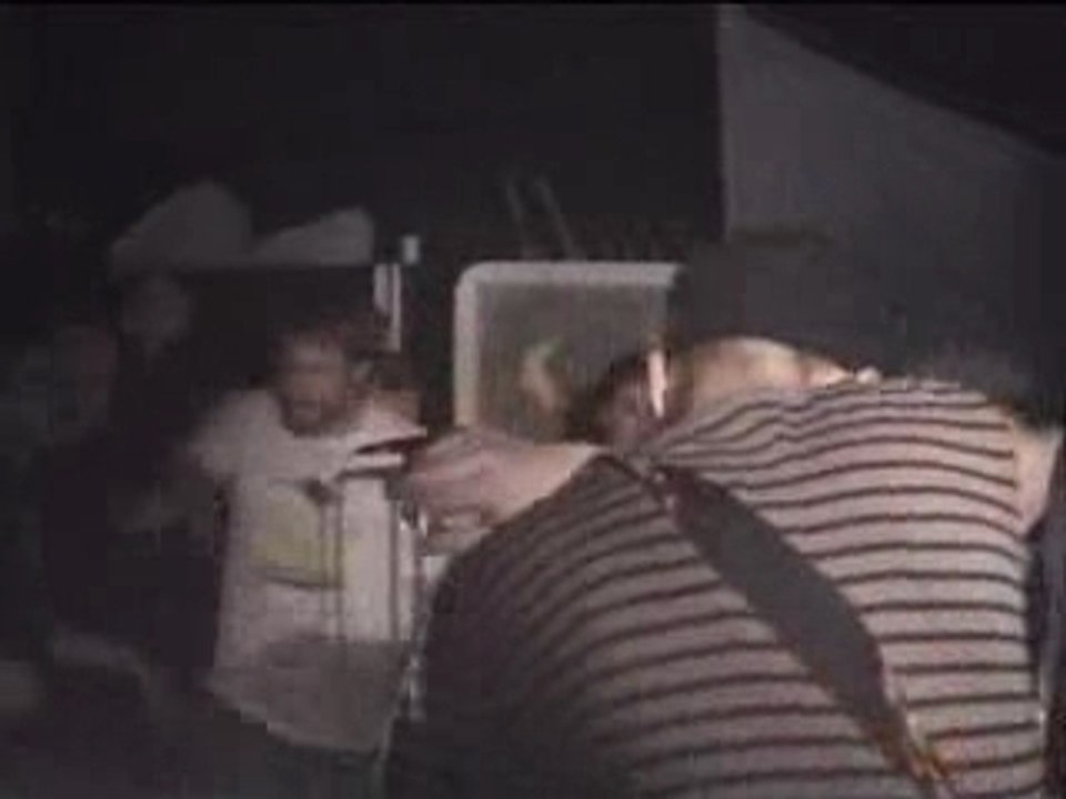 Planet Hemp, mantenha o respeito par Criança (fr)