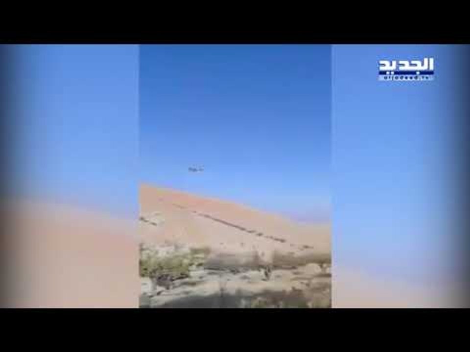 حزب الله يسحب جريحاً من الجرود بطريقة احترافية مدهشة!