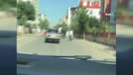 Kısıtlamaya rağmen asker konvoyu yaptılar, araçtan sarkıp havaya ateş açtılar
