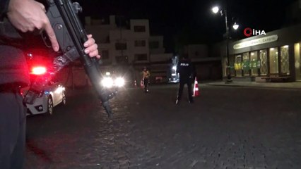 Diyarbakır’da 82 saatlik kısıtlama denetimleri başladı, cadde ve sokaklar boşaldı