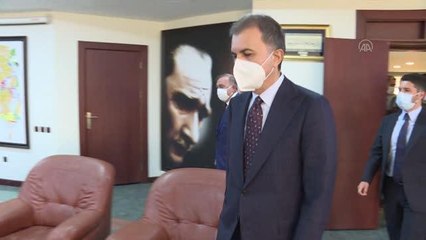 AK Parti Sözcüsü Ömer Çelik, taziye ziyaretlerinde bulundu