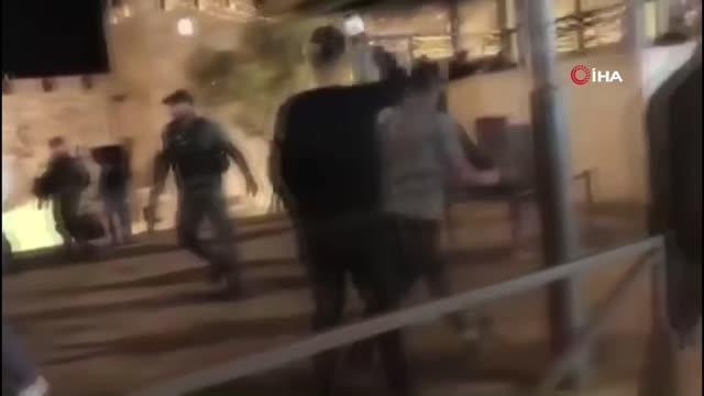 İsrail güçleri, Mescid-i Aksa'da ibadet edenlere saldırdı: 40 yaralı