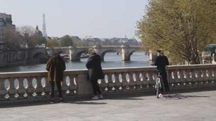 Francia anuncia que empezará a quitar restricciones en mayo