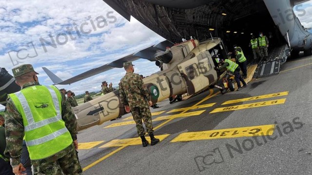 Llegan helicópteros donados por Estados Unidos