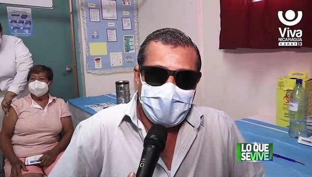 Adultos mayores de 60 años son inmunizados contra el Coronavirus en Tipitapa