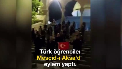 Türk öğrencilerden Mescid-i Aksa'da bayraklı protesto