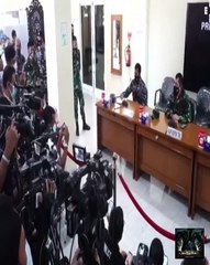 Indonesia refuerza la busqueda contra reloj del submarino desaparecido