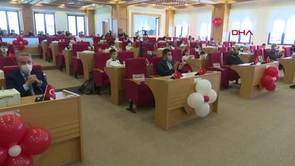 İSTANBUL-ÇOCUKLAR 23 NİSAN'A ÖZEL BELEDİYE MECLİSİNDE BAŞKAN, KATİP VE MECLİS ÜYESİ OLDU