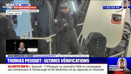 En position de lancement, les 4 astronautes vont effectuer les tests de communication avant le décollage