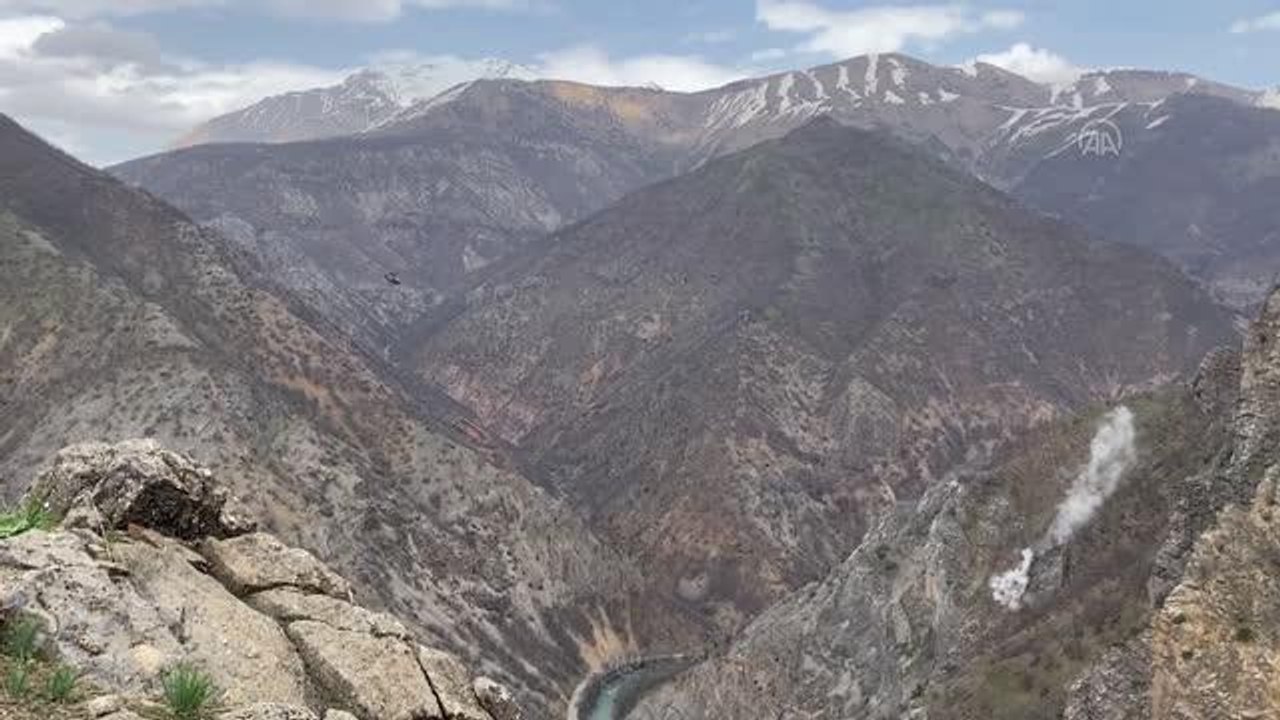 Son dakika haber | Omuz omuza veren JÖH, PÖH ve güvenlik korucuları, teröristlerin inlerini tek tek imha ediyor