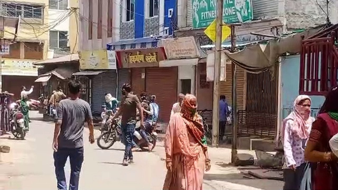 शाजापुर में लॉकडाउन का उल्लंघन कर सड़कों पर हो रही आवाजाही