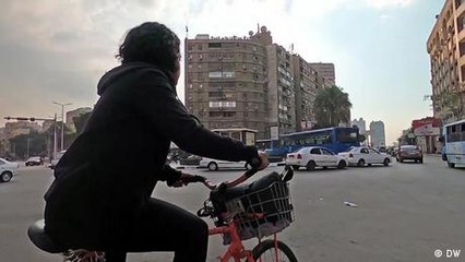 Ditching cars for bikes in gridlocked Cairo