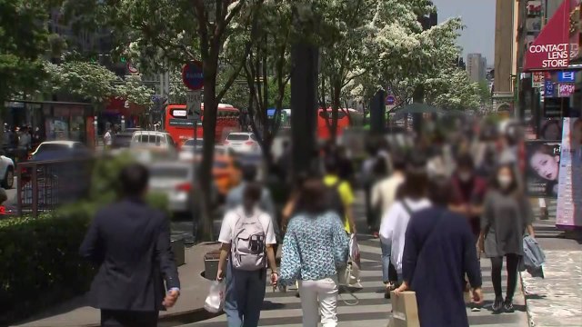 확진자 800명 육박...개편안 시범 적용 적절? / YTN