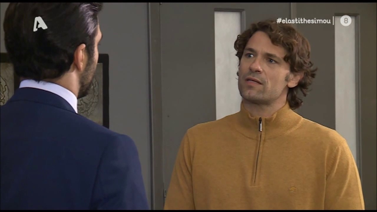 Apostolis Totsikas - Ela sti thesi mou (season 5 episode 155 scenes)