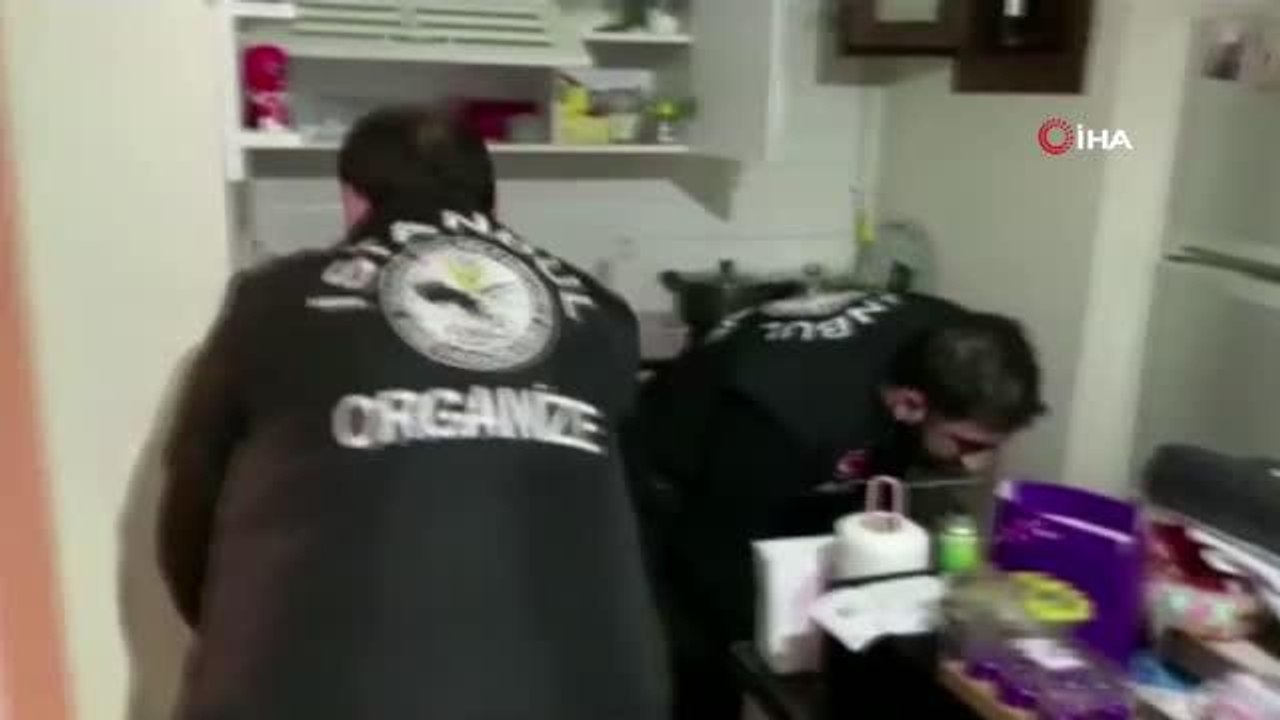 FETÖ operasyonunda terör örgütü lideri Fetullah Gülen imzalı kol saati ele geçirildi