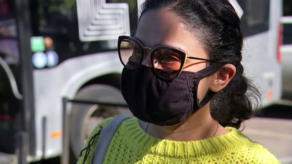 Buses serve as mobile vaccine centre in Luton