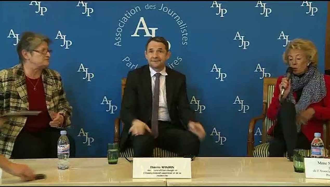 Conférence de presse de M. Thierry Mandon, Secrétaire d’État auprès de la ministre de l'Éducation nationale, de l'Enseignement supérieur et de la Recherche - Mercredi 16 mars 2016