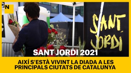 Així s'ha viscut el matí de Sant Jordi a les principals ciutats de Catalunya