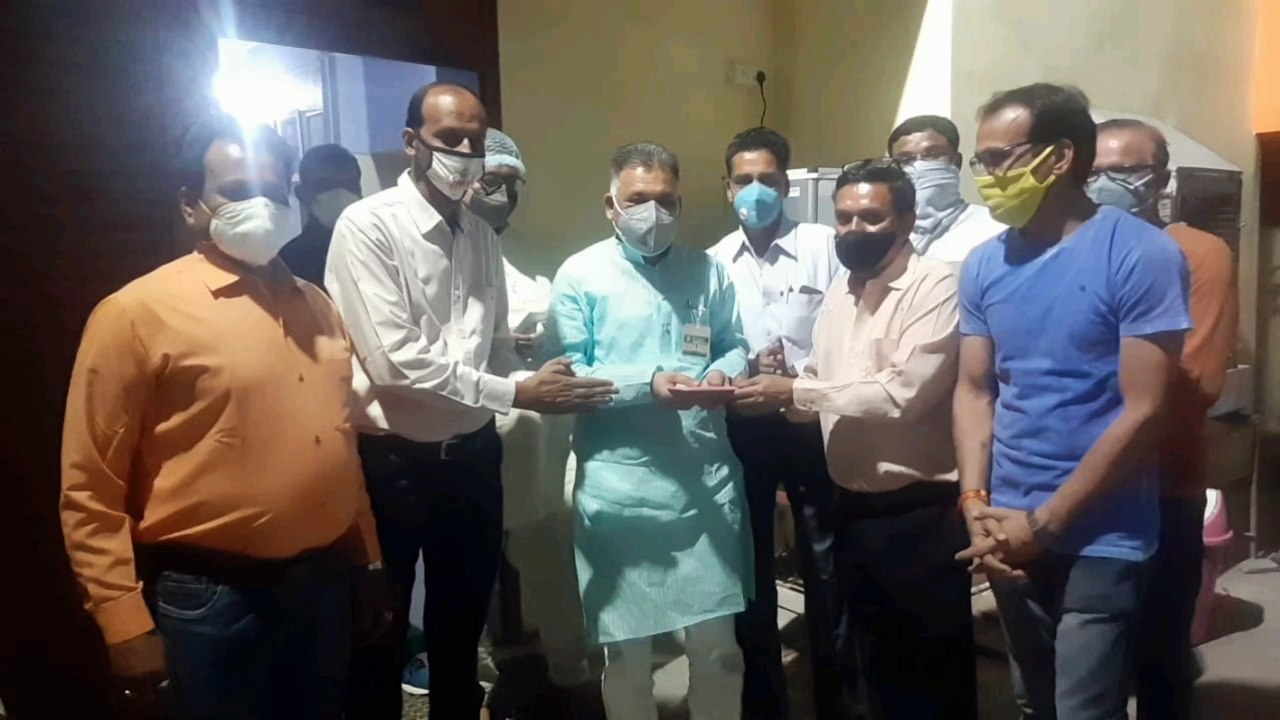 अपनों के लिए अपना कोविड केयर सेन्टर को समाज से मदद का सिलसिला जारी है