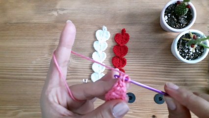 Amigurumi Kalpli Kitap Ayracı / Tığ İşi