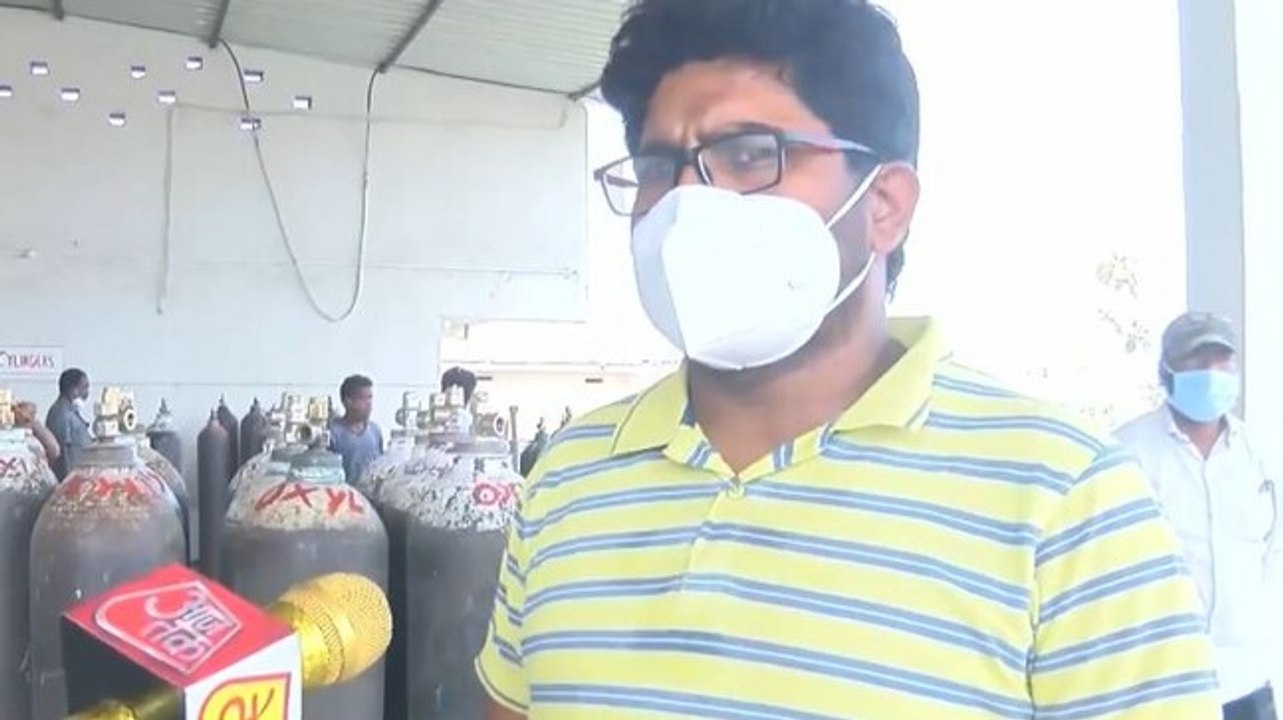 Oxygen refilling centre in Ranchi offers free oxygen to those who have cylinders