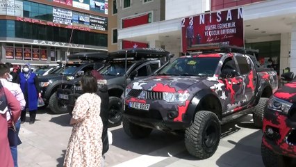 23 Nisan'a özel 4x4'lük kutlama
